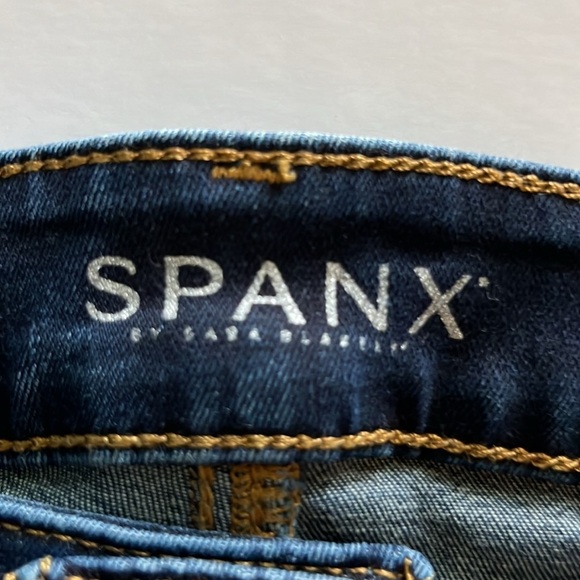 Spanx High Rise Straight Jeans Size 32 - Picture 10 of 16